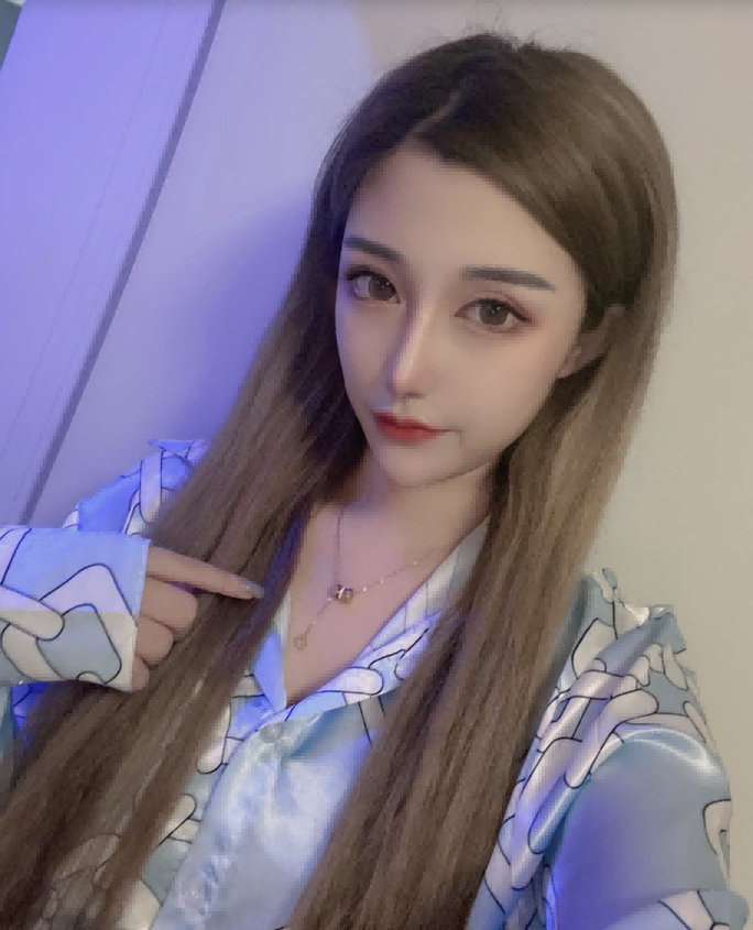 餐厅工作的美女出来做兼职